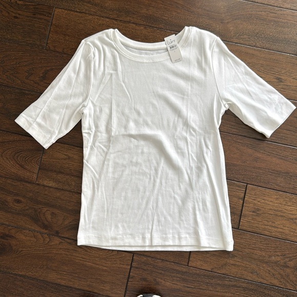 NWT LOFT Women's White Ribbed Crew Neck Longer Sleeved Tee - Size L - Picture 1 of 8